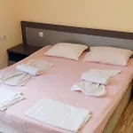 дани Hotel Sandanski