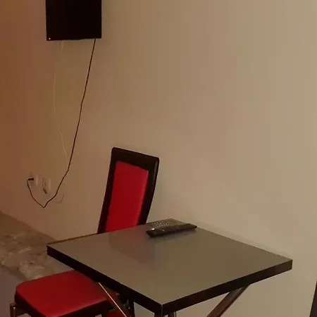 дани Hotel