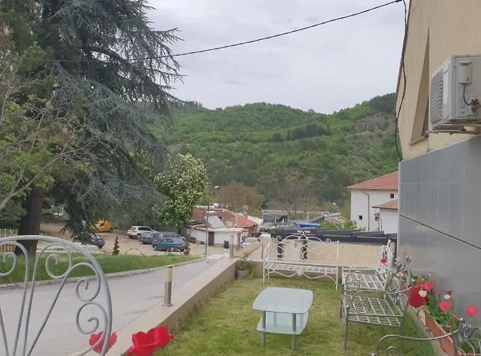 дани Szálloda 3*