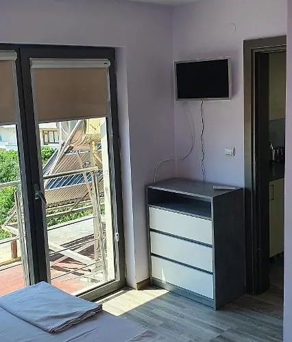 дани 3* Szandanszki