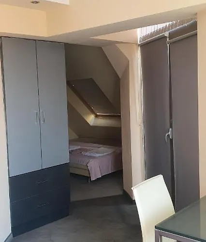 Szálloda дани Szandanszki