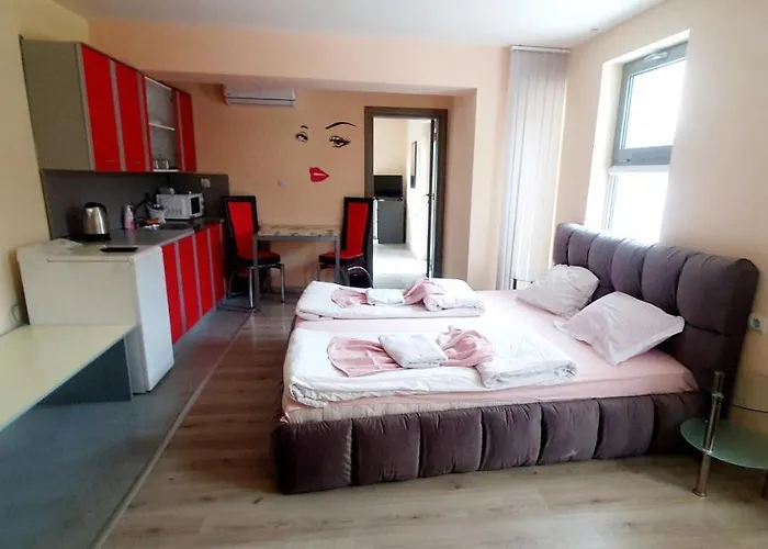 дани 3* Szandanszki